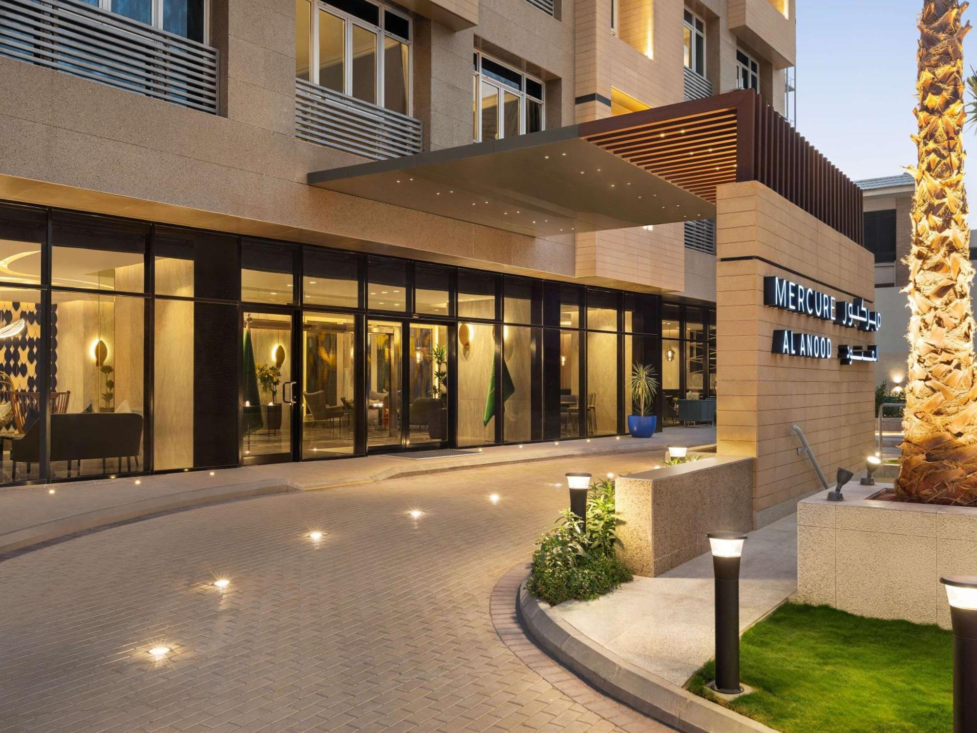 Mercure Al Anoud Hotel 4*